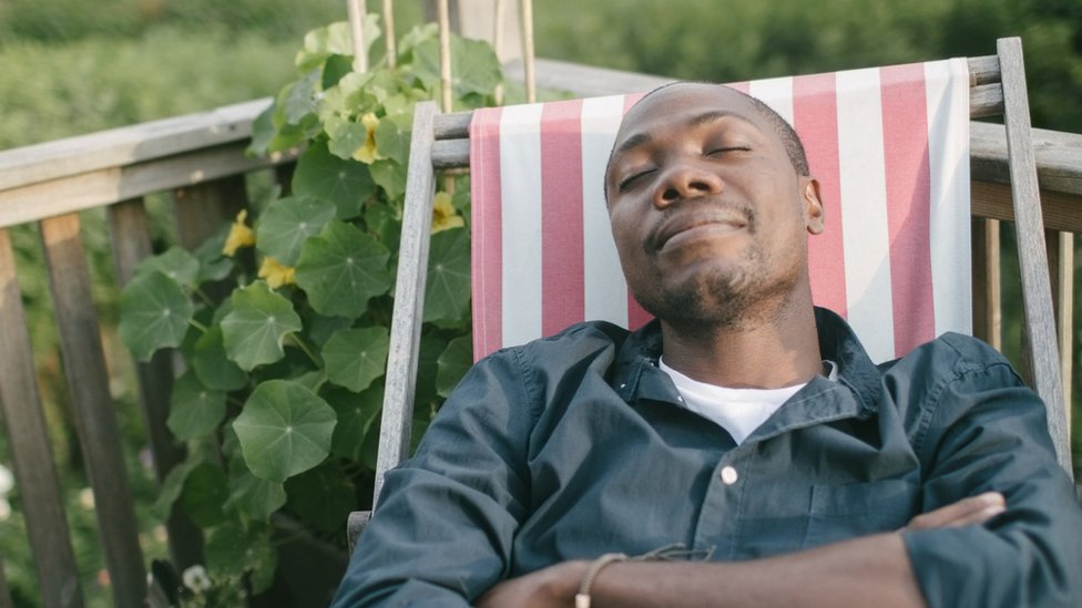 Zdravlje: Dremka tokom dana je dobra za mozak, kaže istraživanje 1 Having a nap