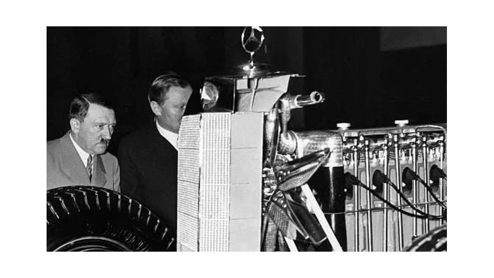 Lik i delo Klare Cetkin: Feministkinja i komunistička revolucionarka čiji je uticaj obojio Jugoslaviju 3 Hitler pregleda napredni nemački inženjering tog vremena - šta bi bilo da je nacistima dao nenadmašnu prednost?