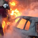 Francuska: Nemiri širom zemlje zbog ubistva tinejdžera, više od 150 privedenih, automobili i policijske stanice u plamenu 6