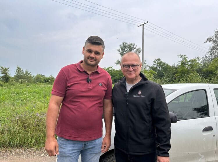 Autom blokirao autobus sa turskim radnicima: Kako je Nemanja Bogosavljević sprečio masovnu tragediju u Mrčajevcima? 1