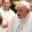 Vatikan objavio najnovije informacije o zdravstvenom stanju pape Franje 16