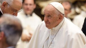 Sprema se tužba protiv administracije pape Franje?