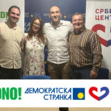 Ukrupnjavanje opozicije u Novom Sadu: DS, Zajedno i Pokret - Srce potpisali memorandum 1