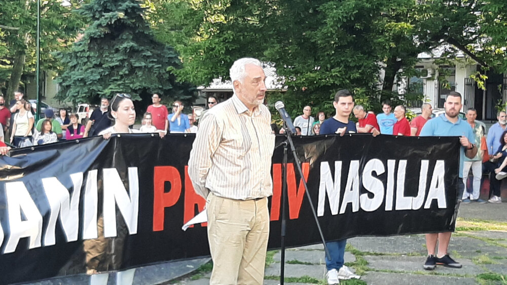 Prelević na protestu "Zrenjanin protiv nasilja": Niko puzeći nije došao do demokratije, pa neće ni Srbi 2
