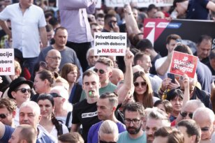 Protest “Srbija protiv nasilja” kroz objektive fotoreportera (FOTO) 16