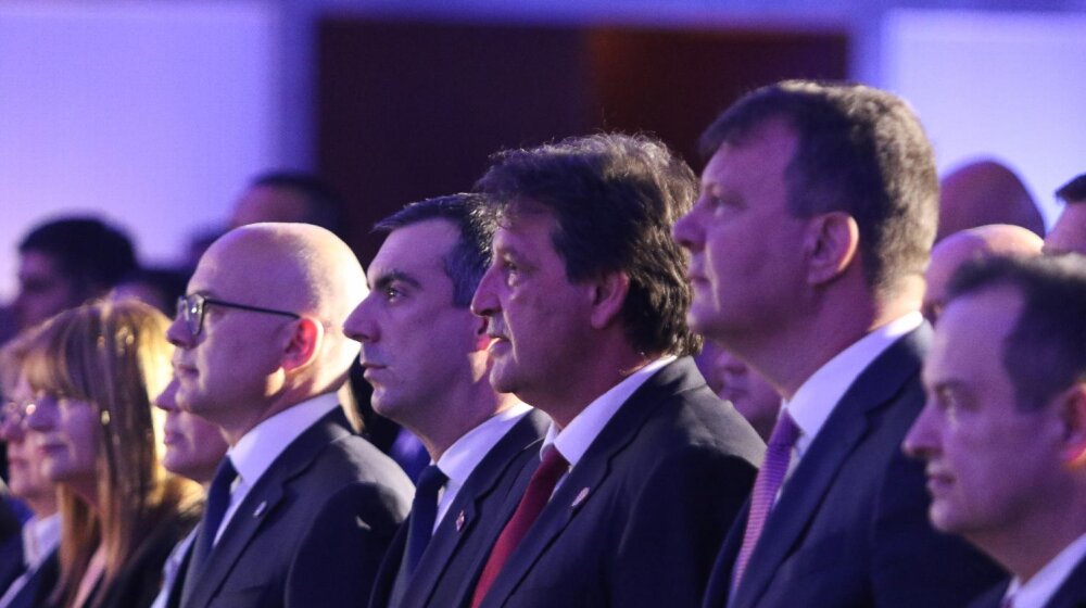 Gašić povodom Dana MUP-a i policije: Nećemo zaustaviti dok od svakog pojedinačnog građanina ne čujemo da oseća bezbedno 1