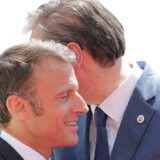 Vučić razgovarao sa Makronom: Potreban angažman EU u cilju realizacije Briselskog sporazuma i formiranja ZSO 1