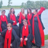 “Kad smo zajedno, širimo pozitivnu energiju”: Ženska vokalna grupa “Mironosice” iz Subotice već deceniju spaja humanost i muziku 1