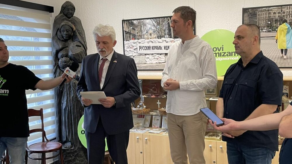 Tribina Novog optimizma "Srbija pod bratskom agresijom" u Beogradu 1