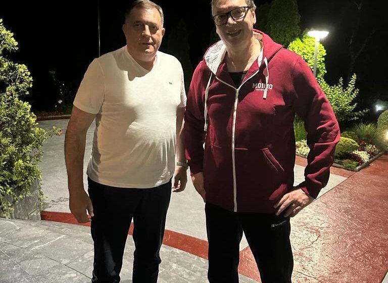 Vučić i Dodik zajedno gledali derbi 1