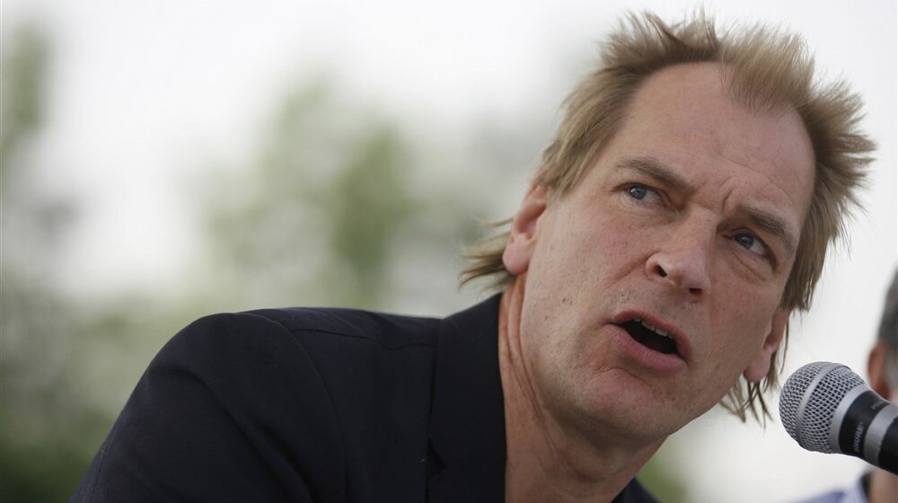 Ko je Džulijan Sends - glumac avanturista koji je ponovo u žiži javnosti zbog misterioznog nestanka 1