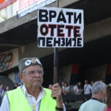 Slike koje su obeležile blokade auto-puteva u Beogradu i Novom Sadu (FOTO) 4