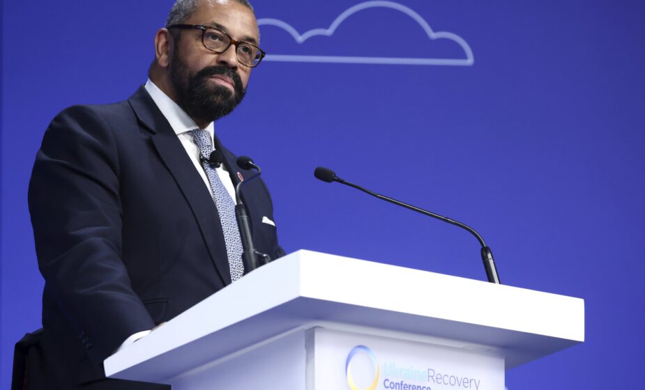 Britanski šef diplomatije: Prigožinova pobuna izazov Putinu bez presedana 1