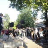 Profesori i zaposleni u Šestoj beogradskoj gimnaziji iskazali nezadovoljstvo radom direktora 13