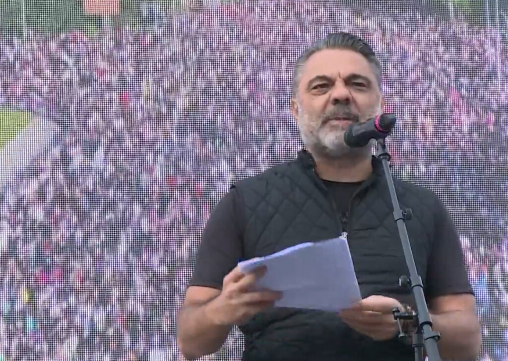 Šta kažu sagovornici Danasa o skandiranju navijača Partizana protiv Telekoma i Rio Tinta? 2