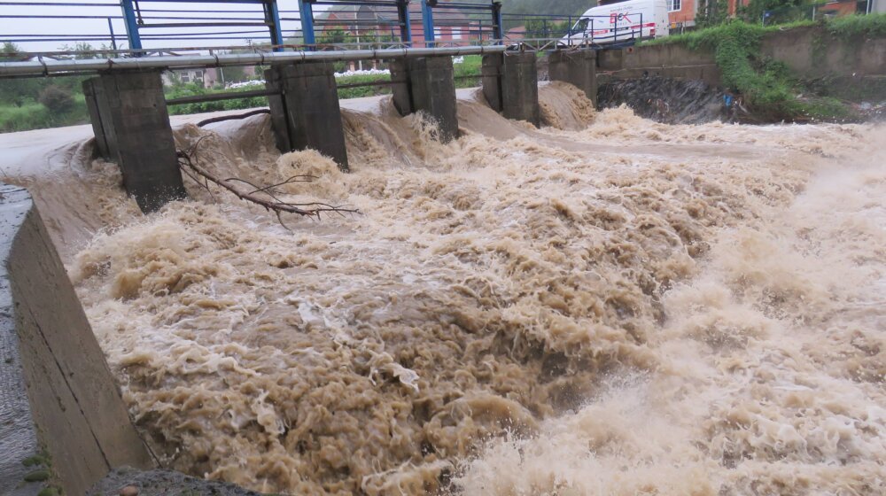 Dr Mirsad Đerlek: Poplave oštetile 19 zdravstvenih ustanova 1
