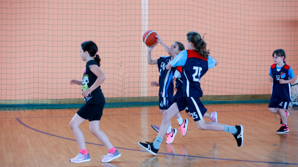 Ranko Žeravica primer deci da uz košarku uče prave vrednosti 1