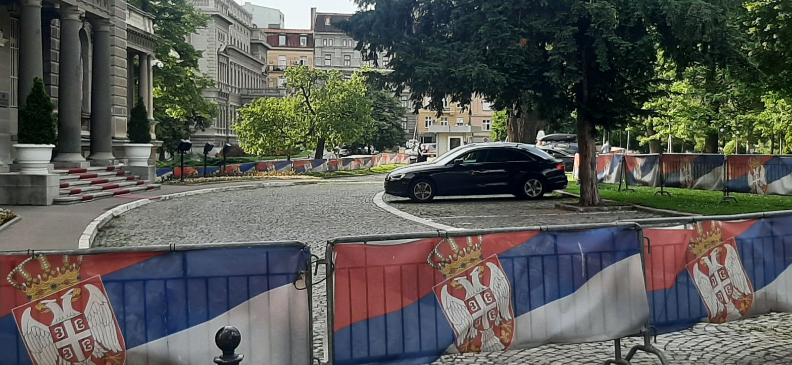 Završen peti protest Srbija protiv nasilja: Desetine hiljada građana bilo je oko Predsedništva, zakazan novi za sledeću nedelju (FOTO, VIDEO) 16