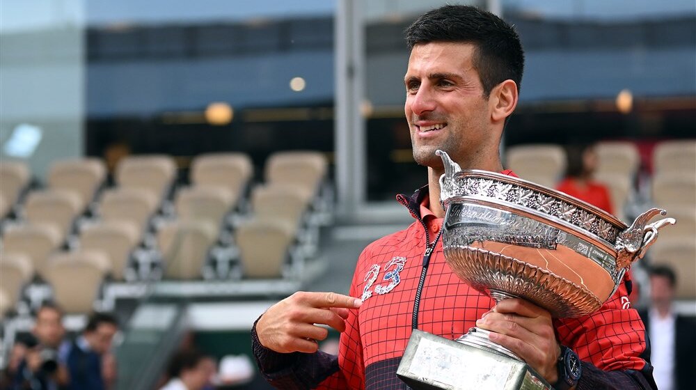 Britanski Gardijan o Đokoviću: Njegovi trofeji nisu podjednako vredni zato što je Novak fizički dominantan 1