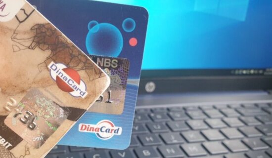 Grad traži sliku kartice roditelja uz prijavu za 20.000 dinara: Da li je to bezbedno 9