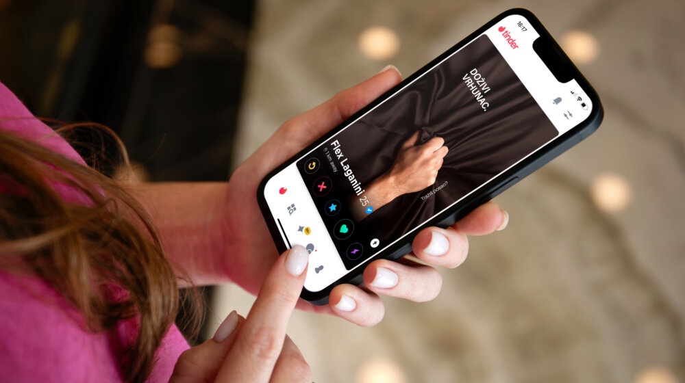 Kako preko dejting aplikacije do posla u kreativnoj industriji? 1