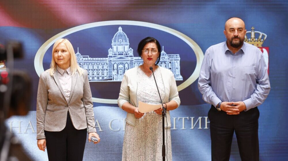 Milenković Kerković (Dveri): Krađa struje kriva za stanje u EPS-u 1