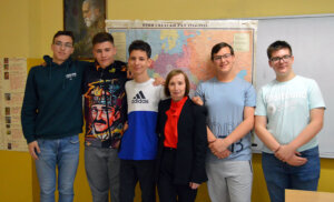 Kako su učenici užičke osnovne škole postigli istorijski uspeh na republičkom takmičenju iz istorije: Škola i znanje su važni 8