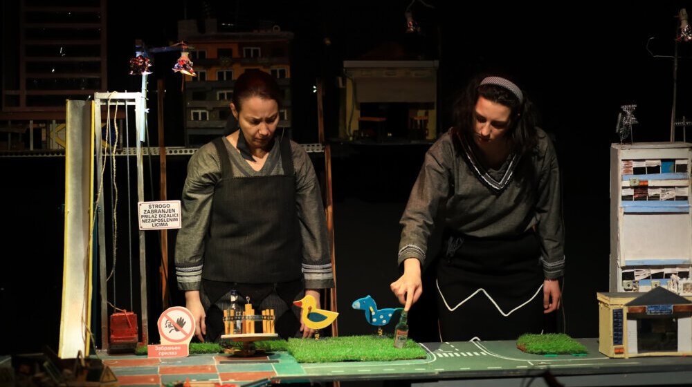 Nesvakidašnja lutkarska predstava „Grad svetlosti” o Kragujevcu u Pozorištu za decu i mlade 1