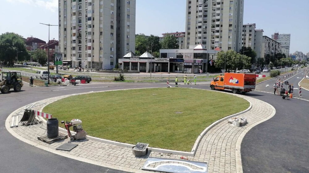 Gotov prvi "turbo" kružni tok u Novom Sadu: Manje gužbe na Bulevaru cara Lazara 1