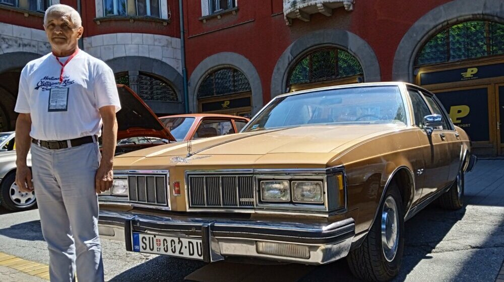 "Morate da ga volite": Subotičanin više od četiri decenije za volanom američkog oldtajmera 1