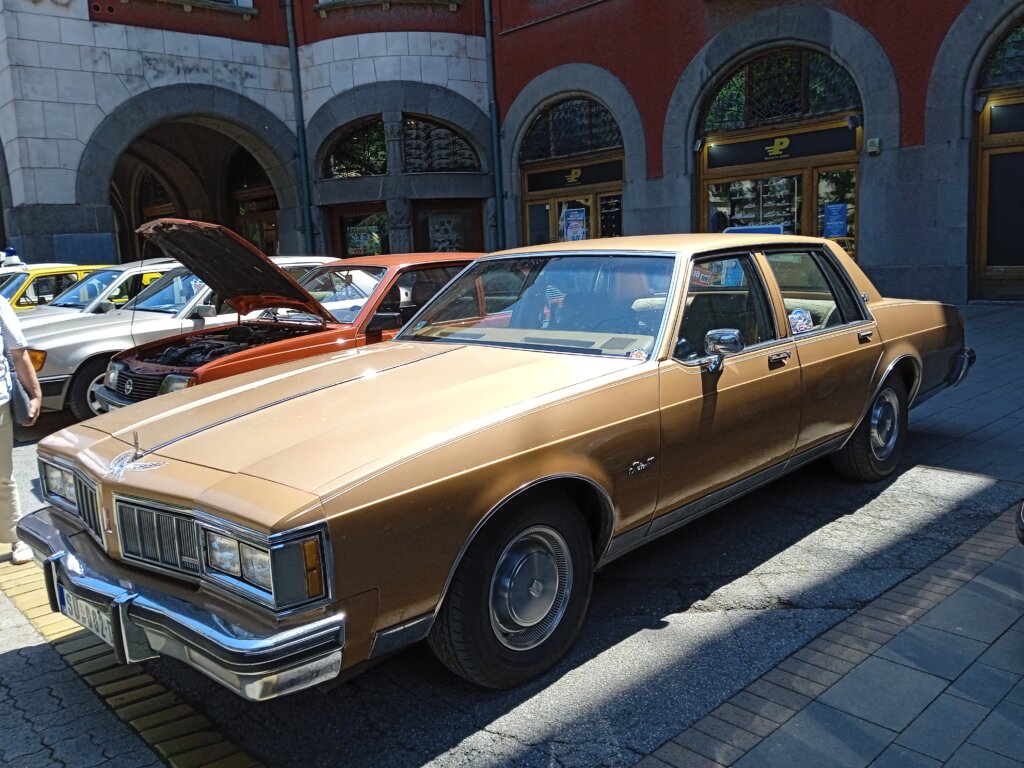 "Morate da ga volite": Subotičanin više od četiri decenije za volanom američkog oldtajmera 2