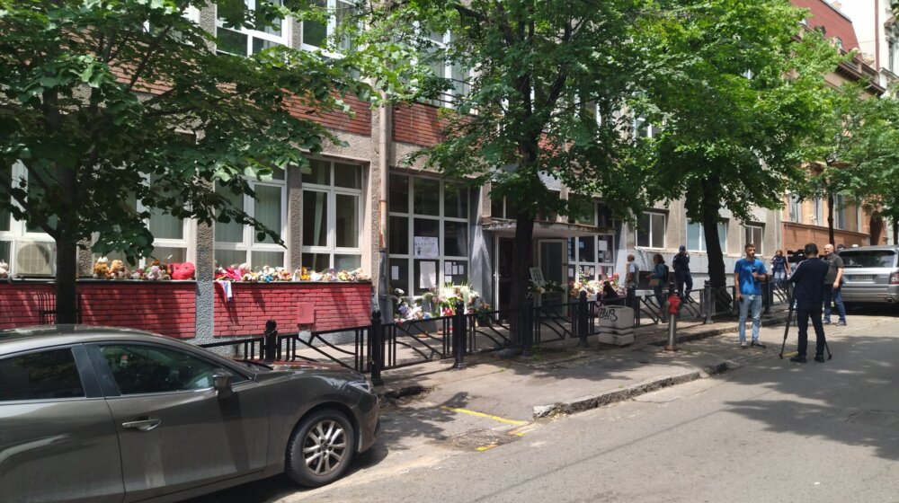 Završeni disciplinski postupci protiv psihologa, pedagoga i sekretara OŠ "Vladislav Ribnikar" 1