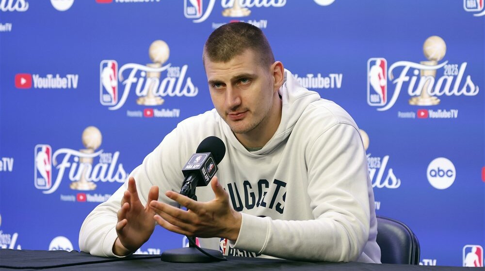 Jokić po završetku utakmice proverio da li je dobio čestitku od Novaka Đokovića: Dobar trenutak da budeš Srbin 1