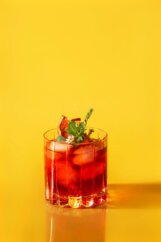 Katarina Ilis╠îkovic╠ü 2 Uz malo šarma obrok postaje vizuelna gozba: Stilistkinja hrane Ivana Finci o životu gastronomskog aranžera 9