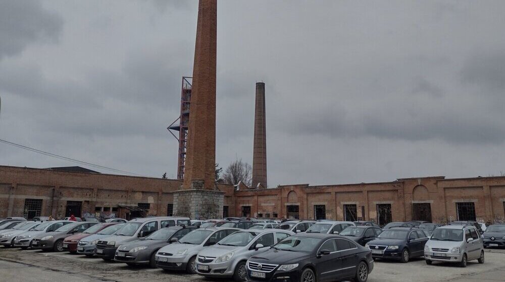 Zbog Arsenal festa zatvara se parking u Kneževom arsenalu u Kragujevcu 1
