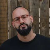 Marko Louis je objavio novi album „BESKRAJ II" i spot za pesmu „Ružice" 3