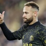 Nejmar novčano kažnjen zbog kršenja ekoloških propisa prilikom gradnje vile u Brazilu 2