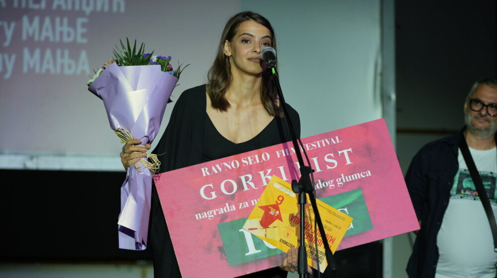 Nevena Nerandžić dobitnica nagrade za najboljeg mladog glumca na Ravno Selo film festivalu 1