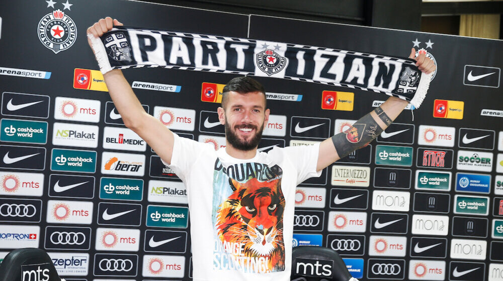 Aleksandar Šćekić se vratio u Partizan: Crnogorski reprezentativac potpisao dvogodišnji ugovor sa crno-belima 1