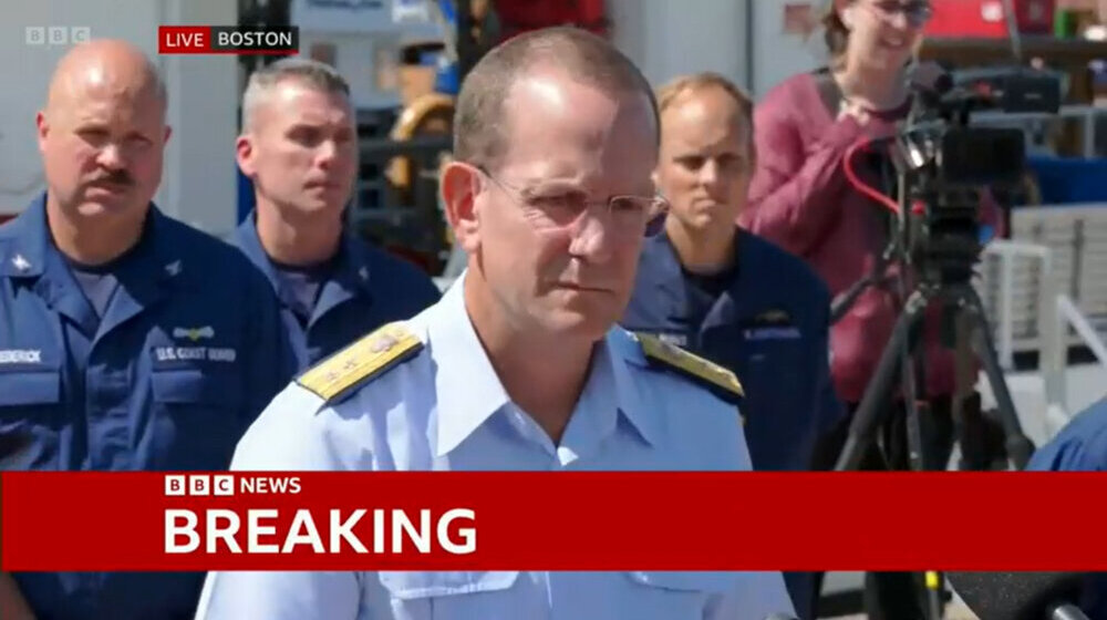 Kontraadmiral Obalske straže: Mesto kobne nesreće 1.600 stopa od pramca olupine Titanika 1