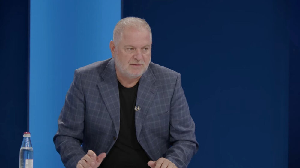 "Vlada Kosova hoće krv, Vlada Srbije na krv spremna": Novinar Hadžiju Vučića i Kurtija nazvao "primitivnim političarima" 1