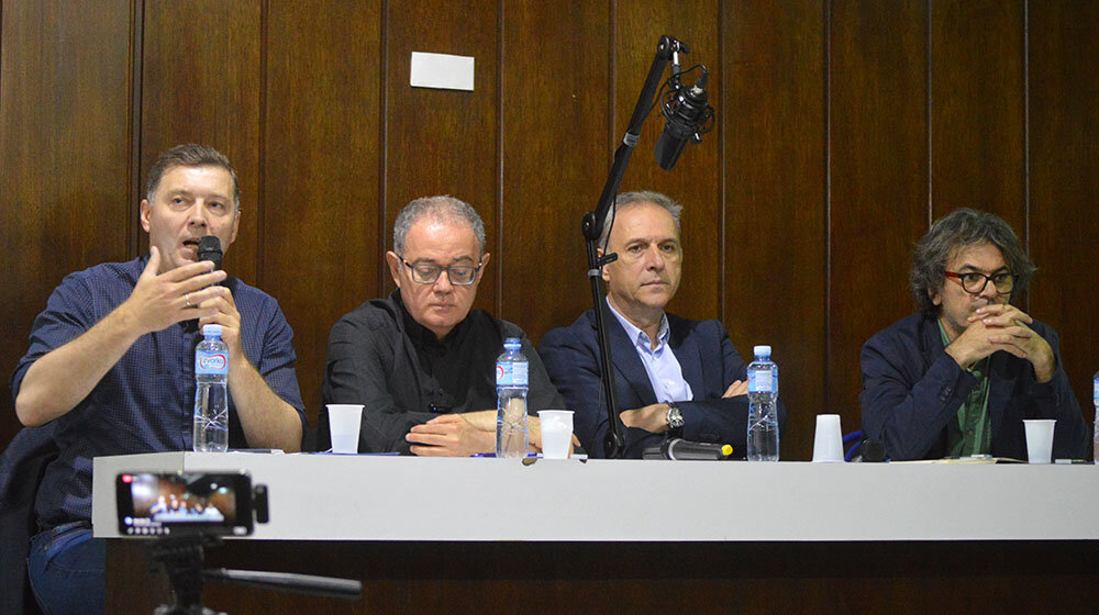 Predstavnici opozicije razgovarali sa Užičanima: Protesti su uzdrmali Vučićev režim 1