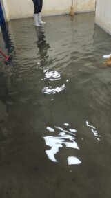 Poplavljen Hiruški blok Kliničkog centra u Kragujevcu, zbrinjavaju se samo urgentna stanja (FOTO, VIDEO) 6