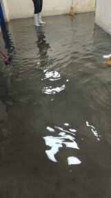 Poplavljen Hiruški blok Kliničkog centra u Kragujevcu, zbrinjavaju se samo urgentna stanja (FOTO, VIDEO) 6