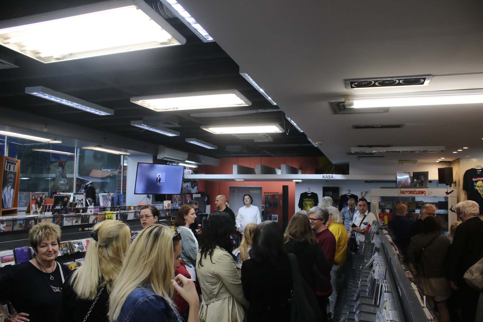 "Budžet za vojsku treba dati Kulturi": Dnevnik Vladimira Đurića Đure 3 "Budžet za vojsku treba dati Kulturi": Dnevnik Vladimira Đurića Đure 3