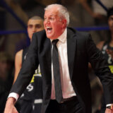 Željko Obradović istakao da njegovi igrači nisu mogli da se zagrevaju pre početka meča: Direktor ABA lige je bio tu, nadam se da je sve video 10