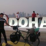 U Zrenjaninu projekcija filma o putovanju biciklom Zorana Zivlaka u Dohu 1
