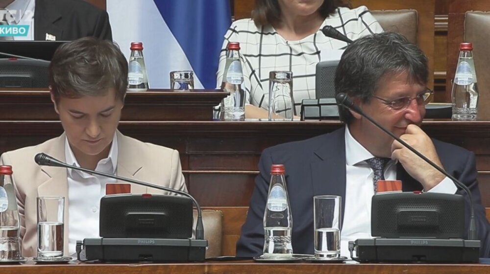 Spisak poslanika koji su glasali za nepoverenje Gašiću 1