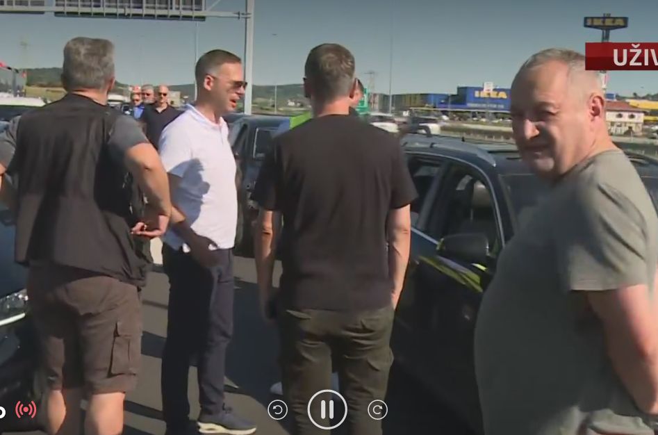 Završene blokade auto-puteva u okviru protesta "Srbija protiv nasilja" 9