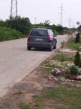 Za vreme Zadušnica privatnim vozilima zabranjen ulazak u niško Novo groblje: Građani pitaju zašto su neki među njima "jednakiji" 8